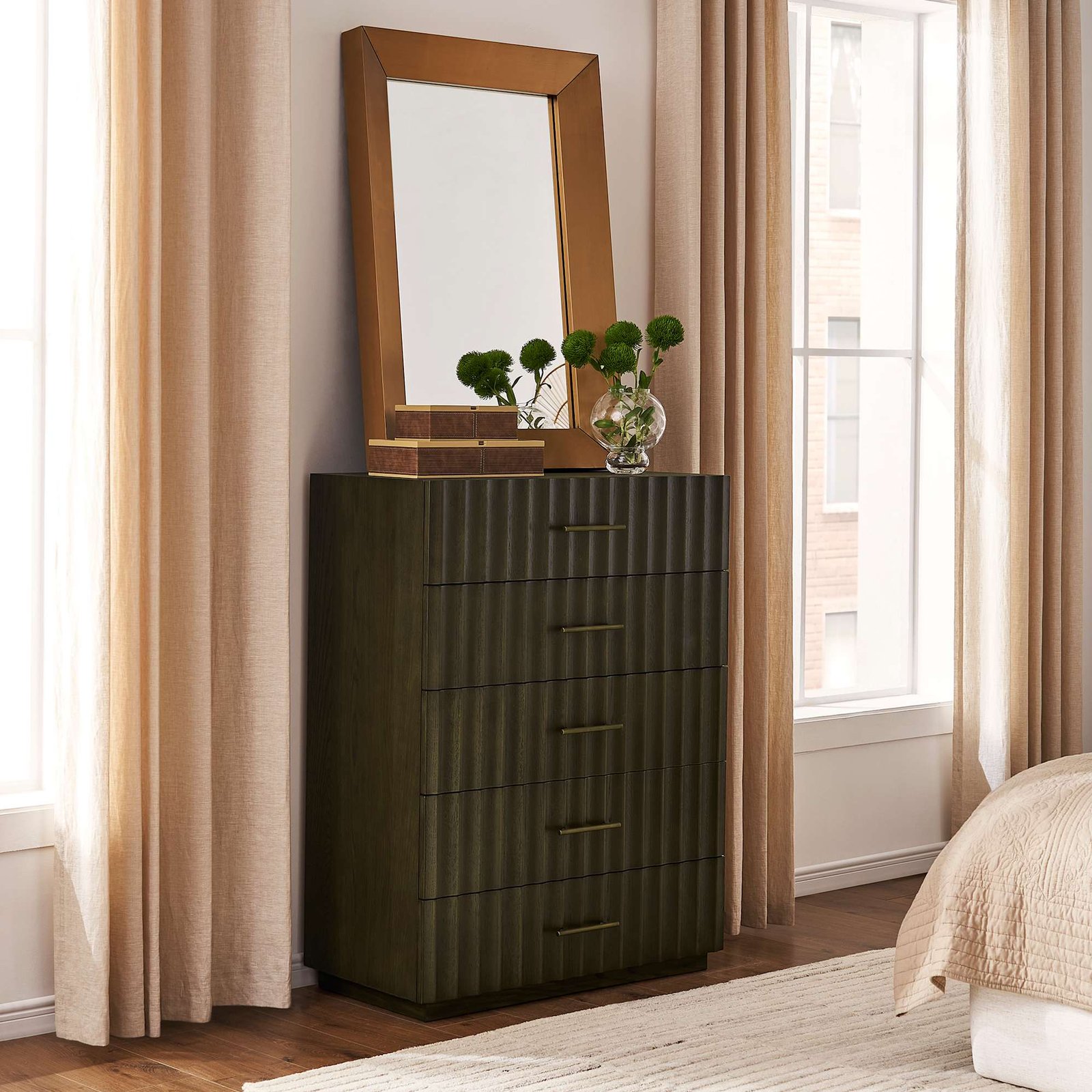 Sloane 5 Drawer Chest 3